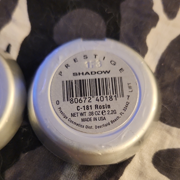 Prestige Eyeshadow Color C-181 Rosin .08 Oz - Picture 3 of 3